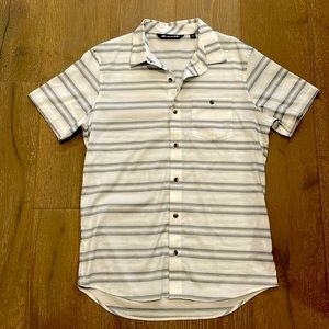 Travis Matthew short sleeve casual button down
